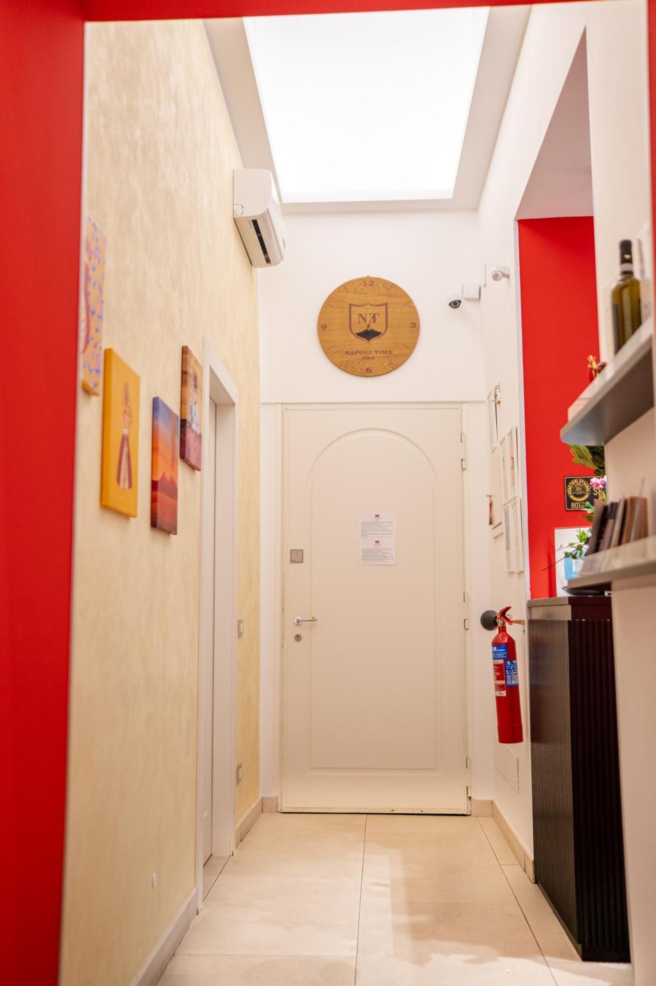 B&B Napoli Time Bagian luar foto