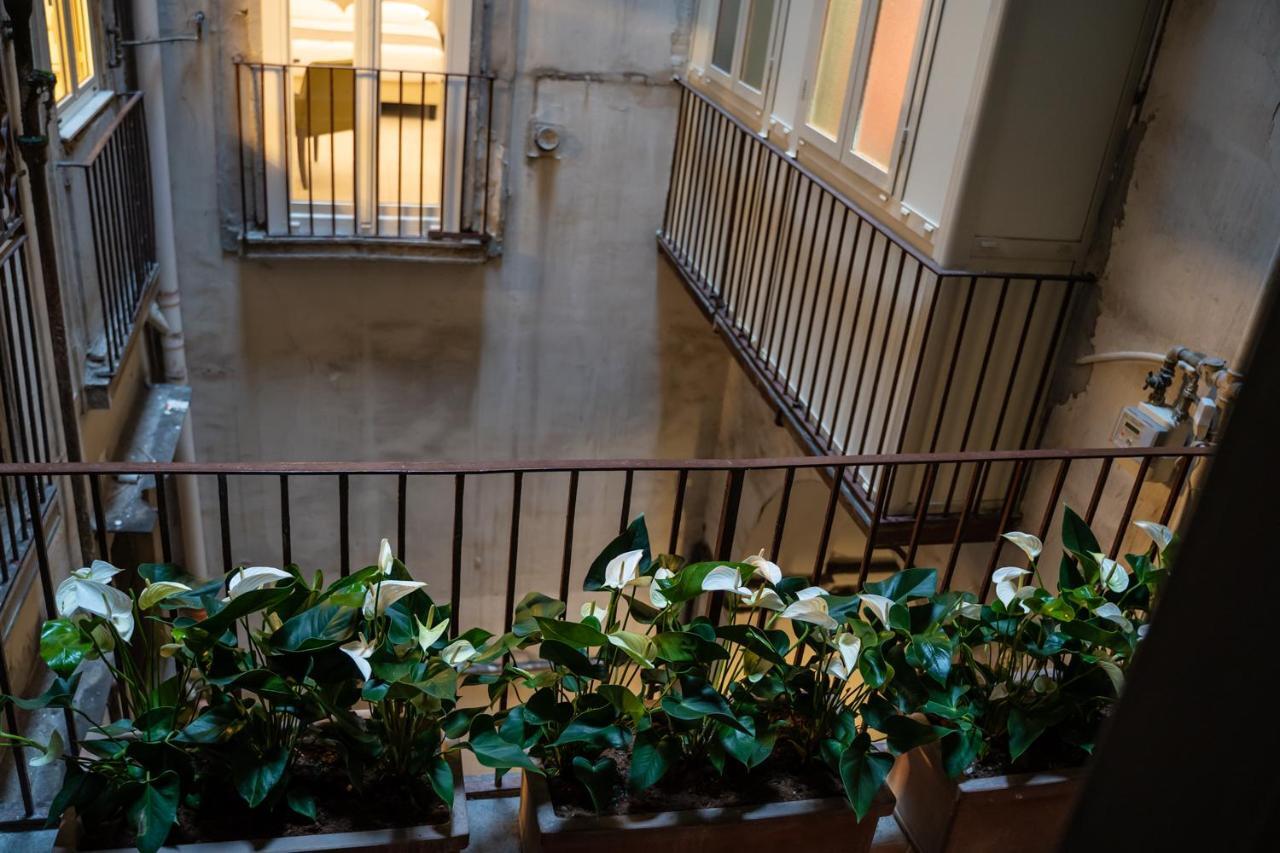 B&B Napoli Time Bagian luar foto